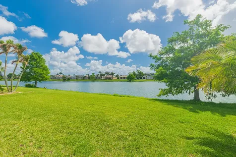 472 SW Talquin Lane Port St Lucie FL 34986