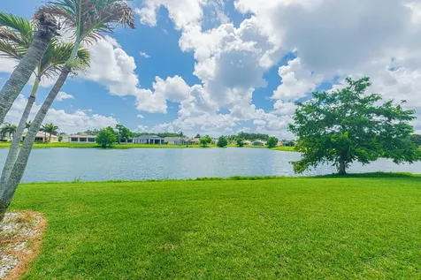 472 SW Talquin Lane Port St Lucie FL 34986
