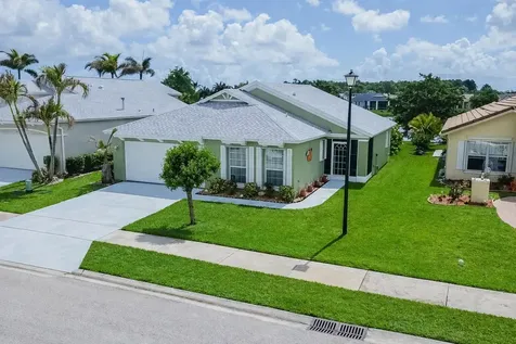 472 SW Talquin Lane Port St Lucie FL 34986