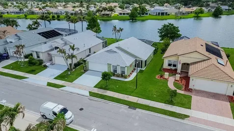 472 SW Talquin Lane Port St Lucie FL 34986