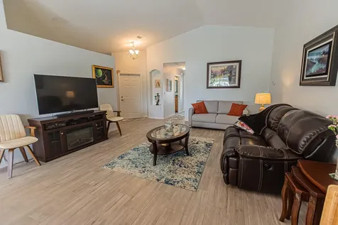 472 SW Talquin Lane Port St Lucie FL 34986