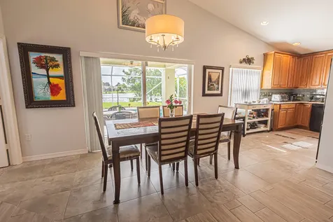 472 SW Talquin Lane Port St Lucie FL 34986