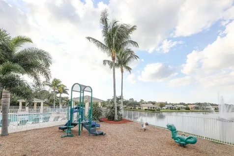 472 SW Talquin Lane Port St Lucie FL 34986