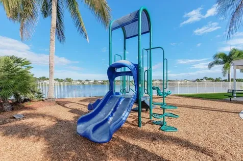472 SW Talquin Lane Port St Lucie FL 34986