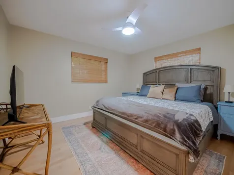 418 N Palmway Lake Worth Beach FL 33460