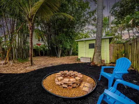 418 N Palmway Lake Worth Beach FL 33460