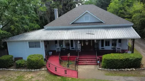 25 Madison Street Chattahoochee FL