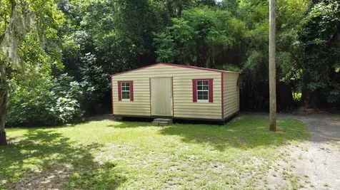 25 Madison Street Chattahoochee FL