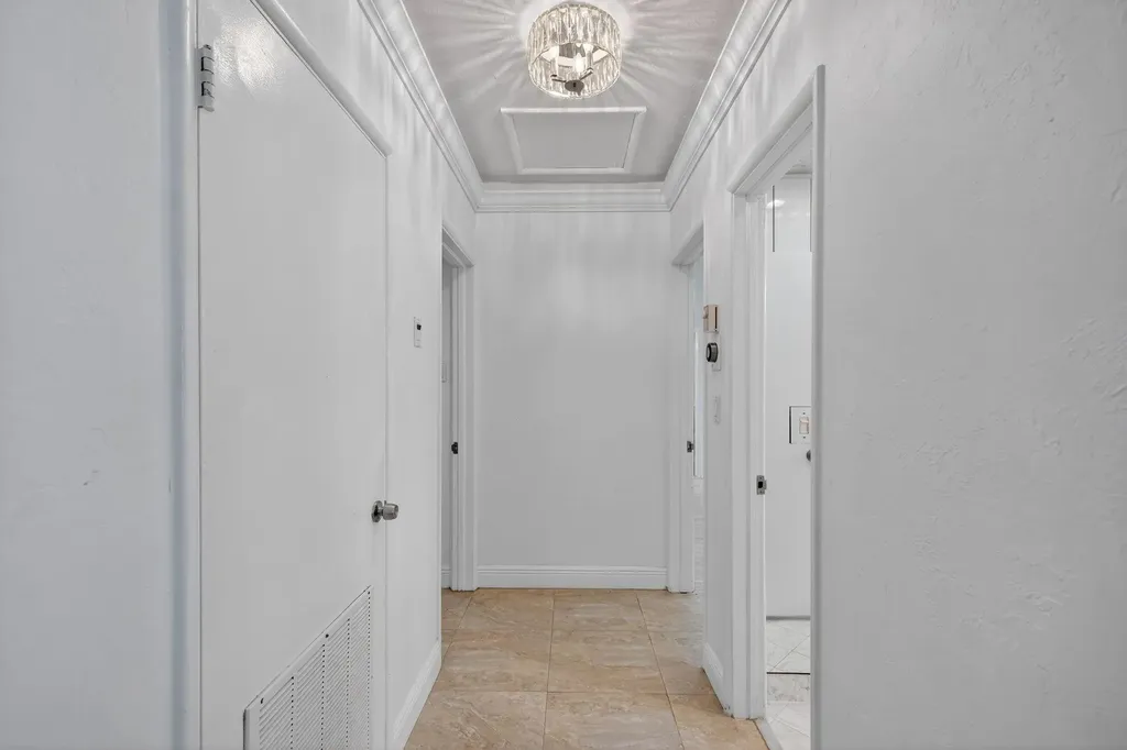 283 Imperial Lane Lauderdale By The Sea FL 33308