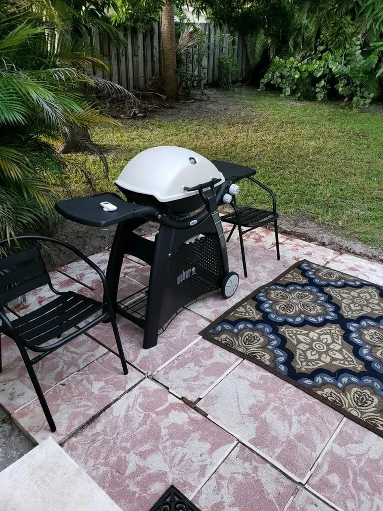 283 Imperial Lane Lauderdale By The Sea FL 33308