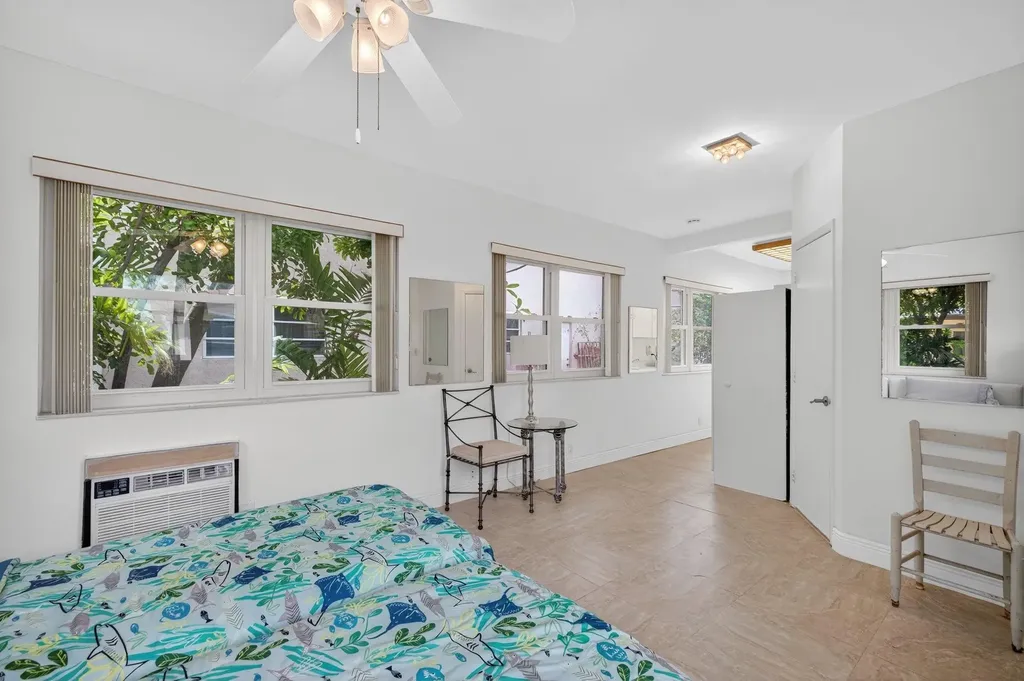 283 Imperial Lane Lauderdale By The Sea FL 33308
