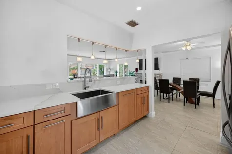 283 Imperial Lane Lauderdale By The Sea FL 33308