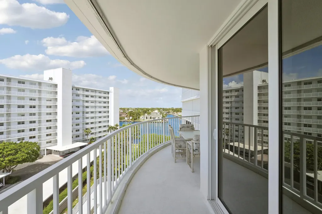 3210 S Ocean Boulevard Highland Beach FL 33487