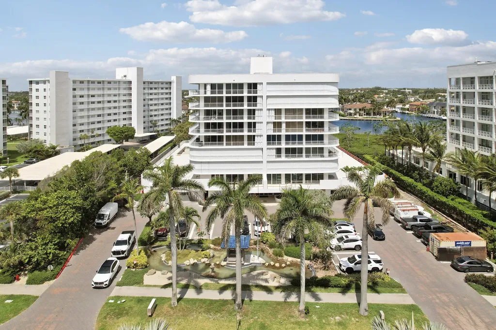 3210 S Ocean Boulevard Highland Beach FL 33487