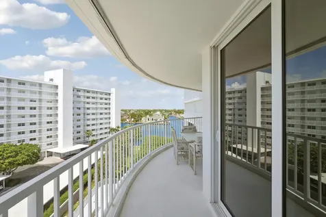 3210 S Ocean Boulevard Highland Beach FL 33487