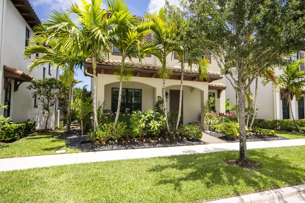 13268 Machiavelli Way Palm Beach Gardens FL 33418