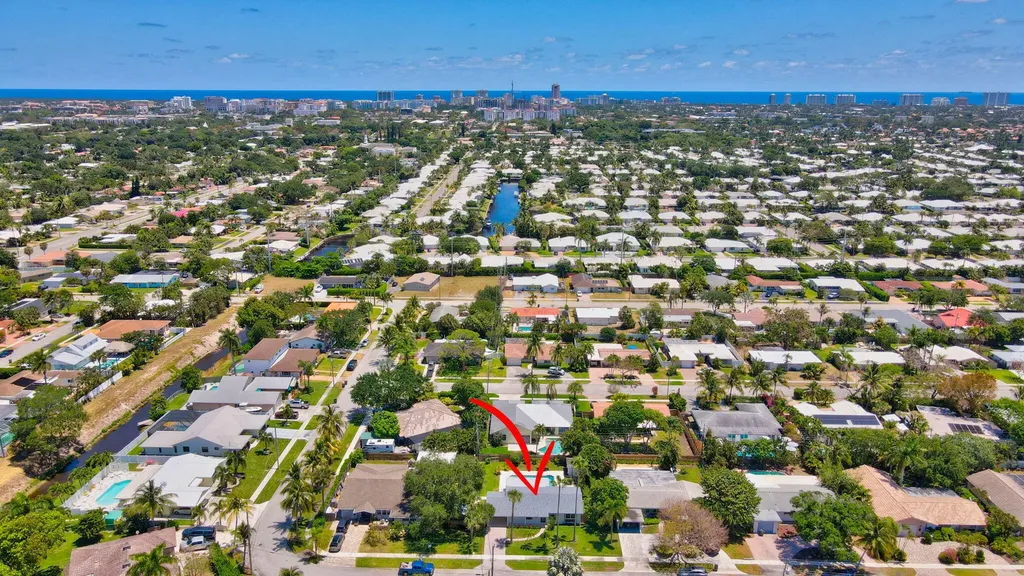 832 SW 10th Avenue Boca Raton FL 33486
