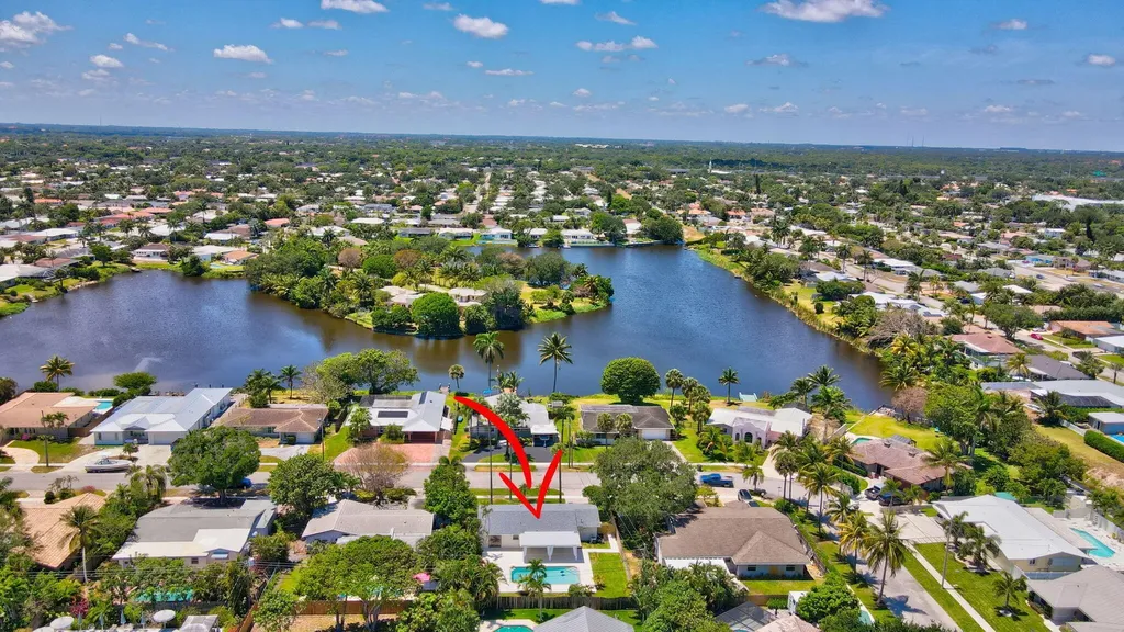 832 SW 10th Avenue Boca Raton FL 33486
