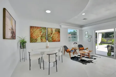 832 SW 10th Avenue Boca Raton FL 33486