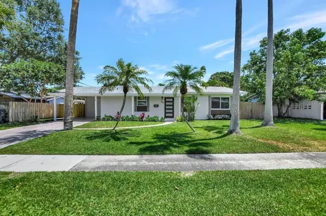 832 SW 10th Avenue Boca Raton FL 33486
