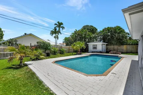 832 SW 10th Avenue Boca Raton FL 33486