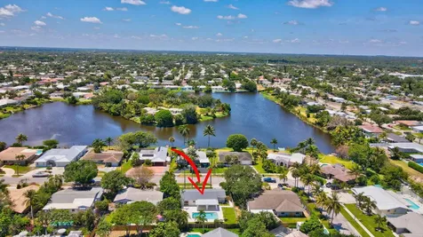 832 SW 10th Avenue Boca Raton FL 33486