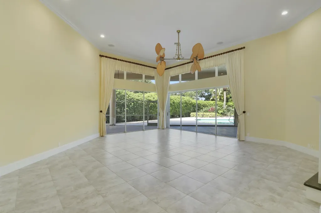 171 Spyglass Lane Jupiter FL 33477