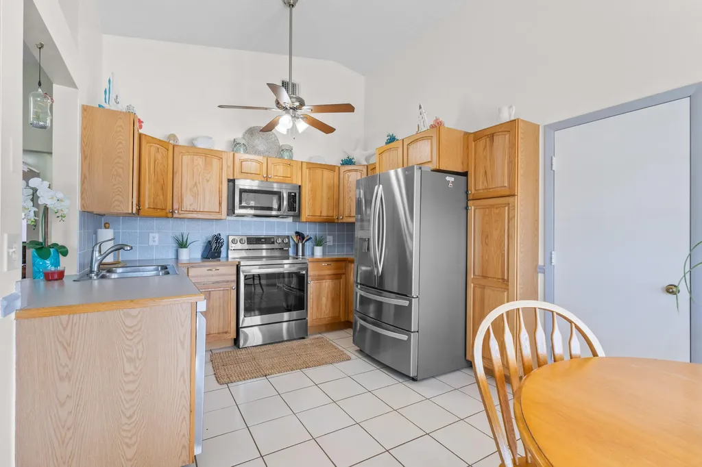 13401 SW 9th Place Davie FL 33325