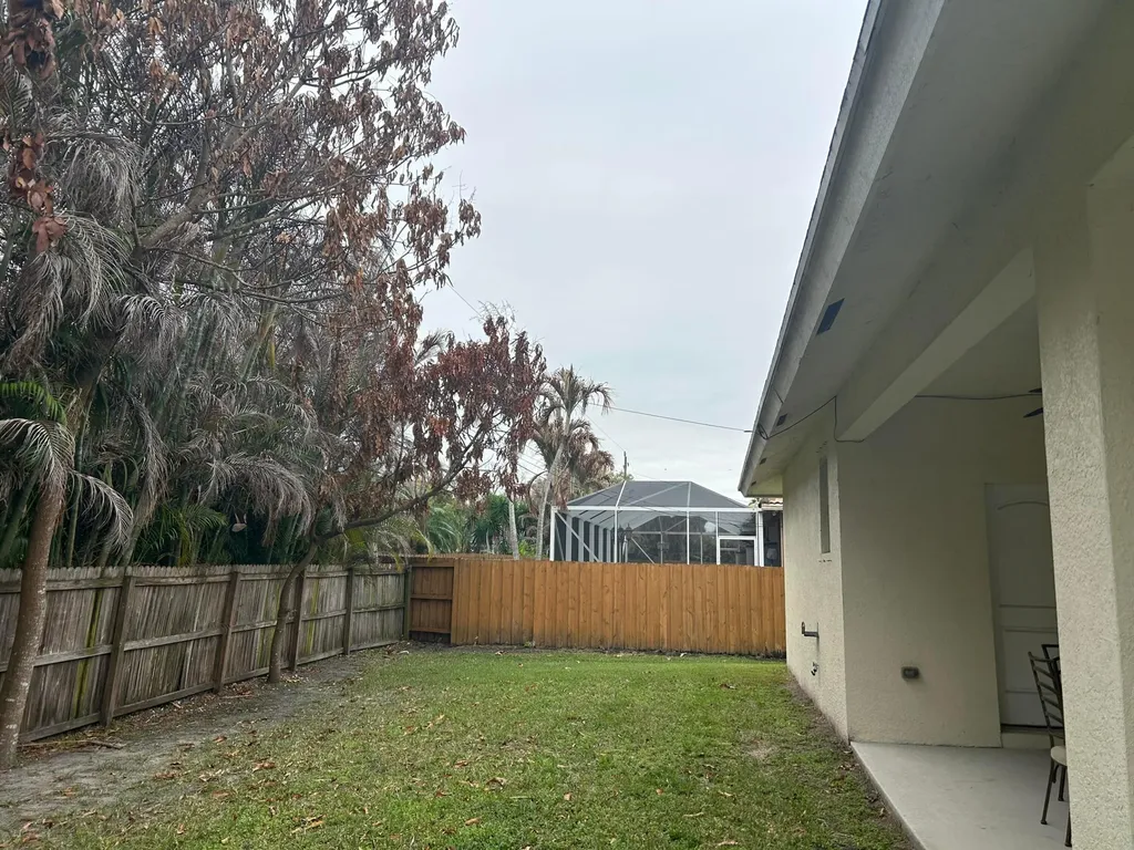 2749 SE Eagle Drive Port St Lucie FL