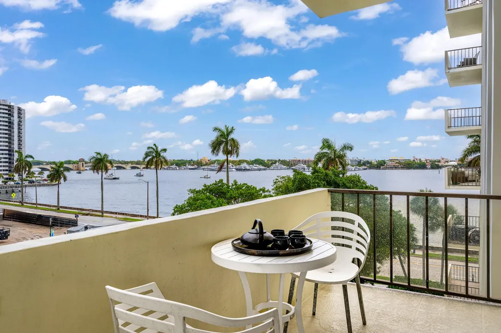 1501 S Flagler Drive West Palm Beach FL 33401