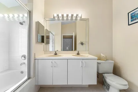 4927 NW 55th Boulevard Coconut Creek FL 33073