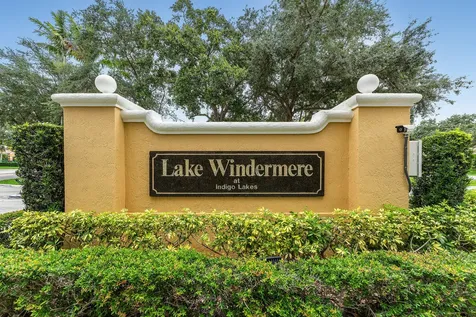 4927 NW 55th Boulevard Coconut Creek FL 33073