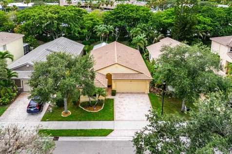 4927 NW 55th Boulevard Coconut Creek FL 33073