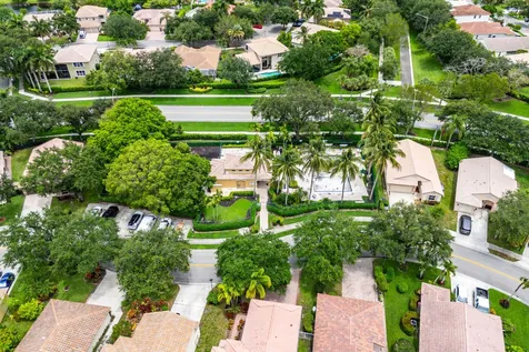 4927 NW 55th Boulevard Coconut Creek FL 33073