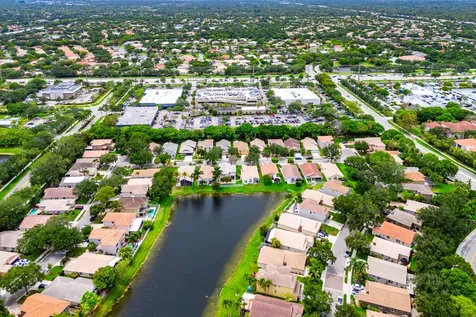 4927 NW 55th Boulevard Coconut Creek FL 33073