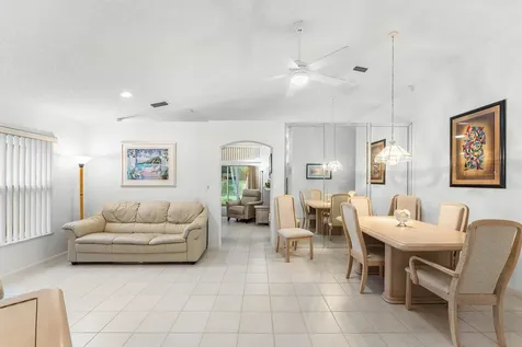 4927 NW 55th Boulevard Coconut Creek FL 33073