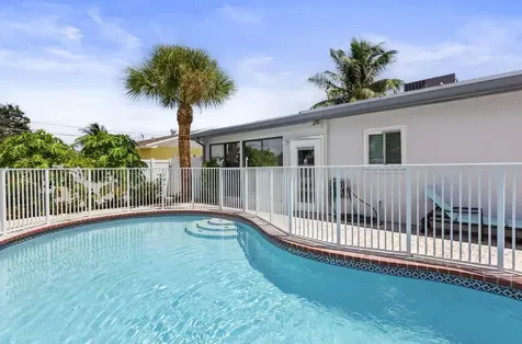 337 Balsam Palm Beach Gardens FL 33410