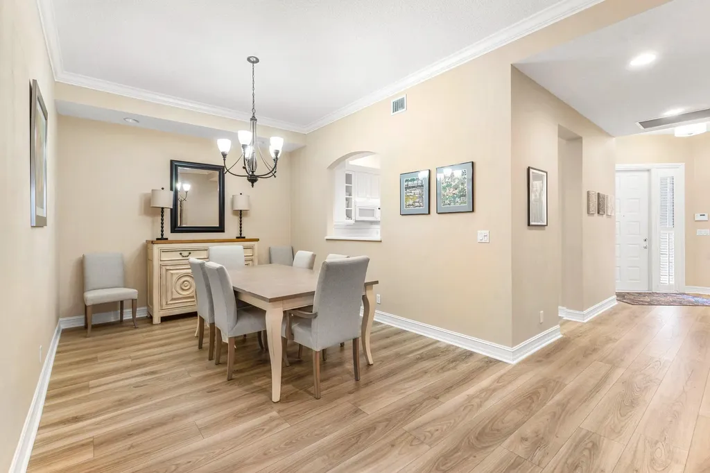 101 Palm Bay Palm Beach Gardens FL 33418