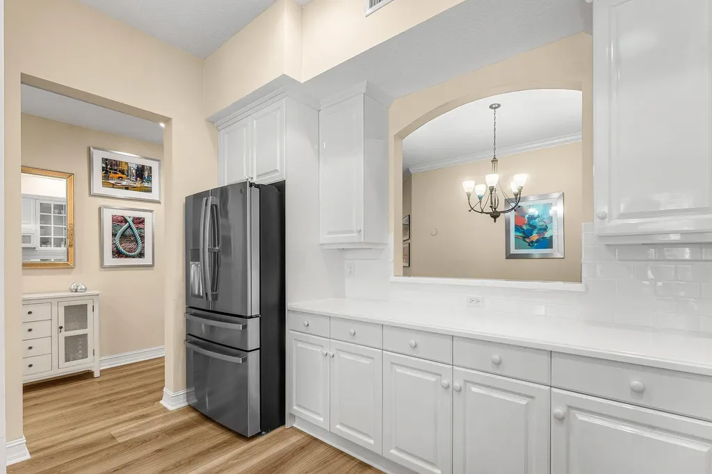 101 Palm Bay Palm Beach Gardens FL 33418
