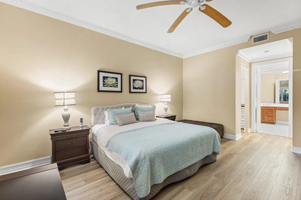101 Palm Bay Palm Beach Gardens FL 33418