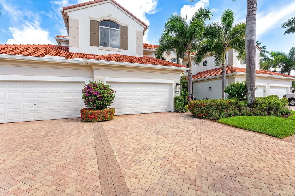 101 Palm Bay Palm Beach Gardens FL 33418
