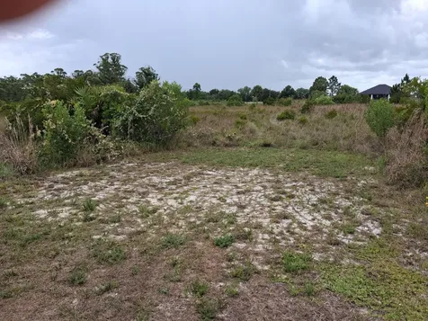 18668 NW 258th Street Okeechobee FL 34972
