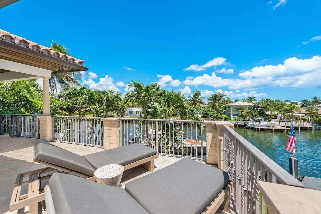 14 Harbor Drive Lake Worth Beach FL 33460