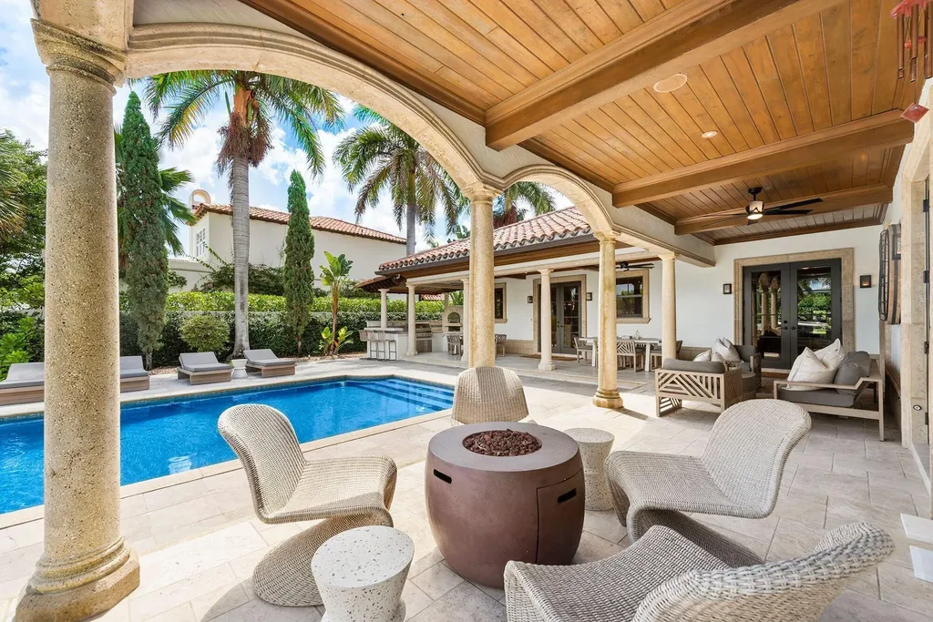 14 Harbor Drive Lake Worth Beach FL 33460