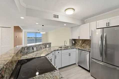 115 Lake Emerald Oakland Park FL 33309