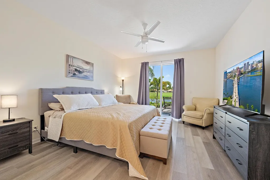 8232 Heritage Club Drive West Palm Beach FL 33412