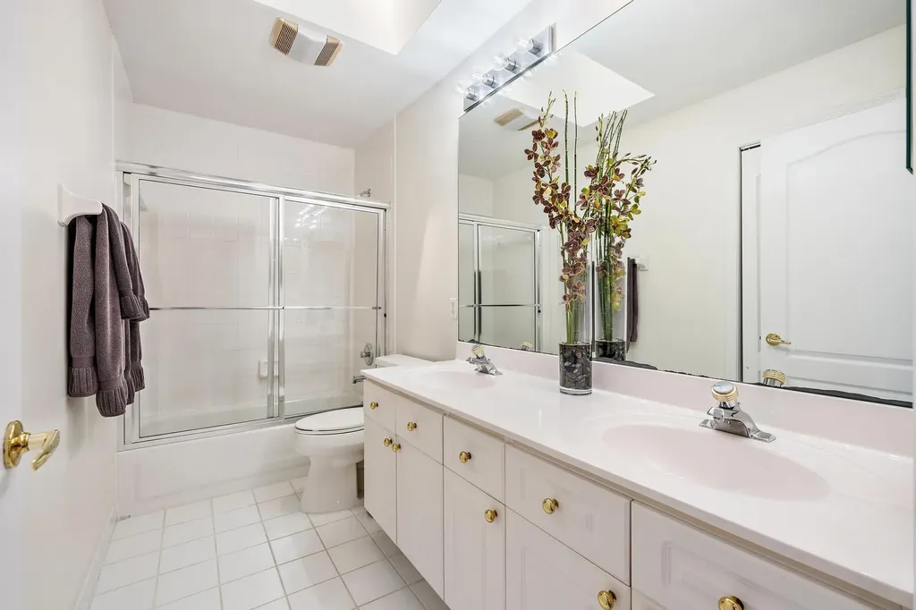 8232 Heritage Club Drive West Palm Beach FL 33412