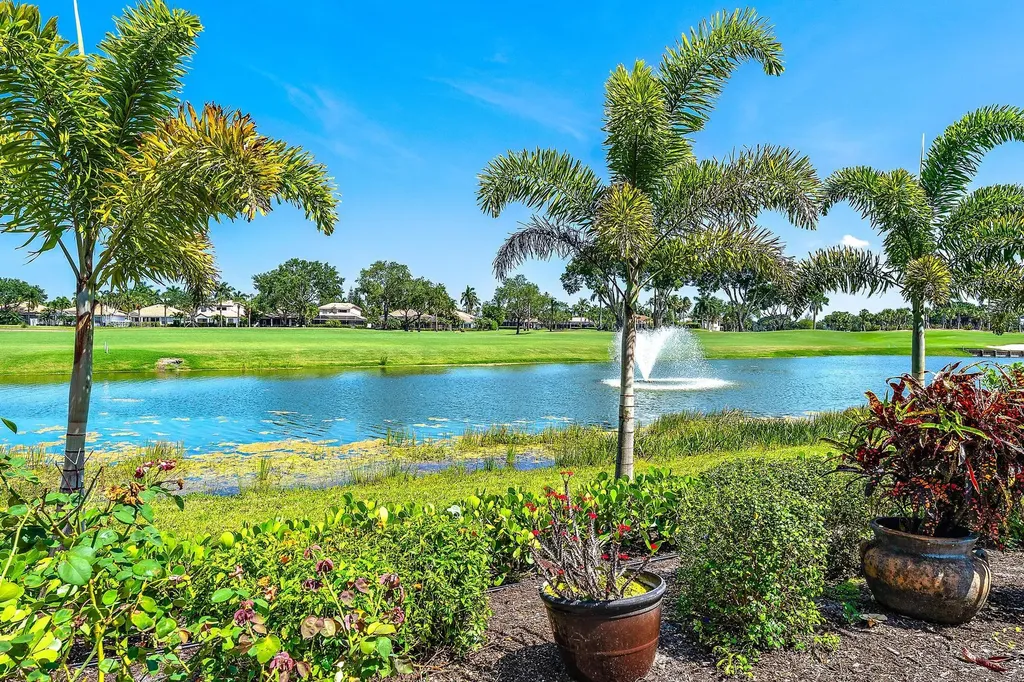 8232 Heritage Club Drive West Palm Beach FL 33412