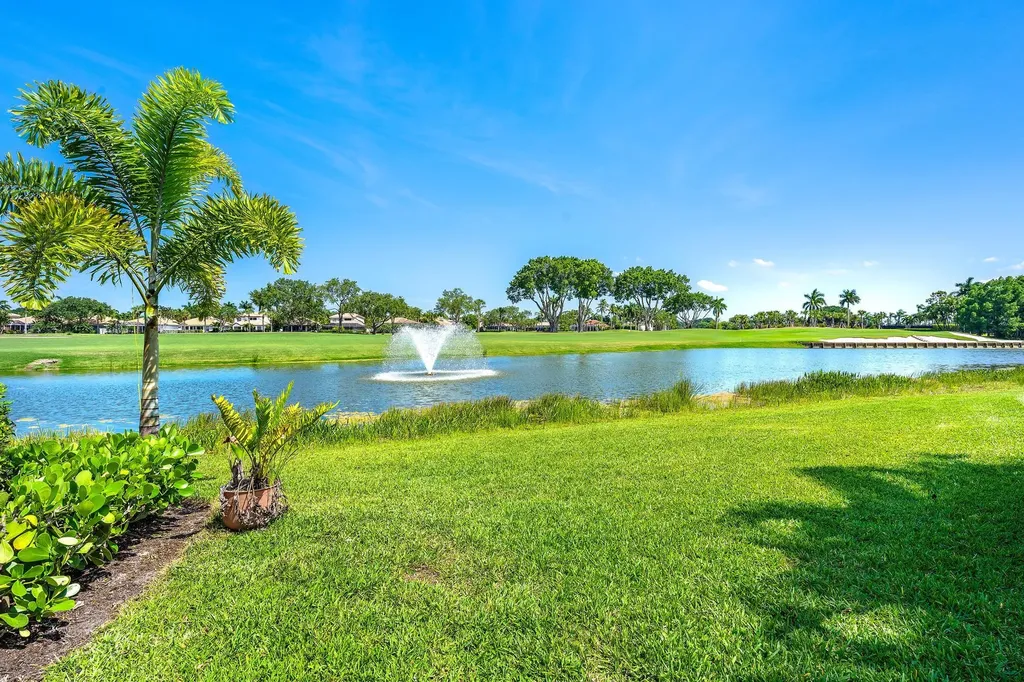 8232 Heritage Club Drive West Palm Beach FL 33412