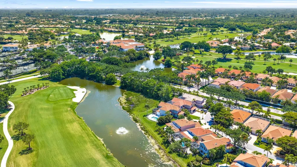8232 Heritage Club Drive West Palm Beach FL 33412